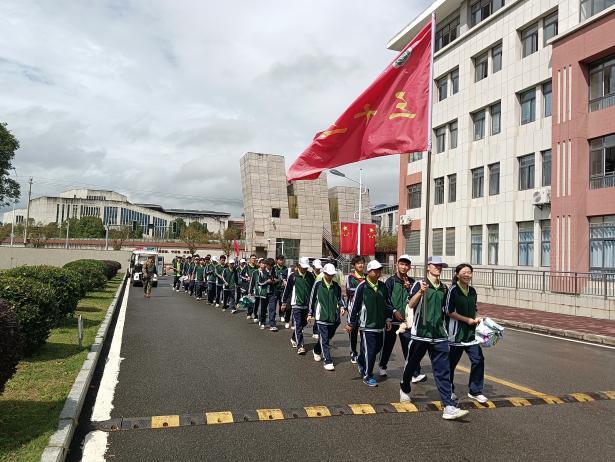 4f38957aaa96bf52693db66a53f4a0c